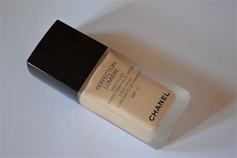 chanel perfection lumiere beige|chanel perfection lumiere reviews.